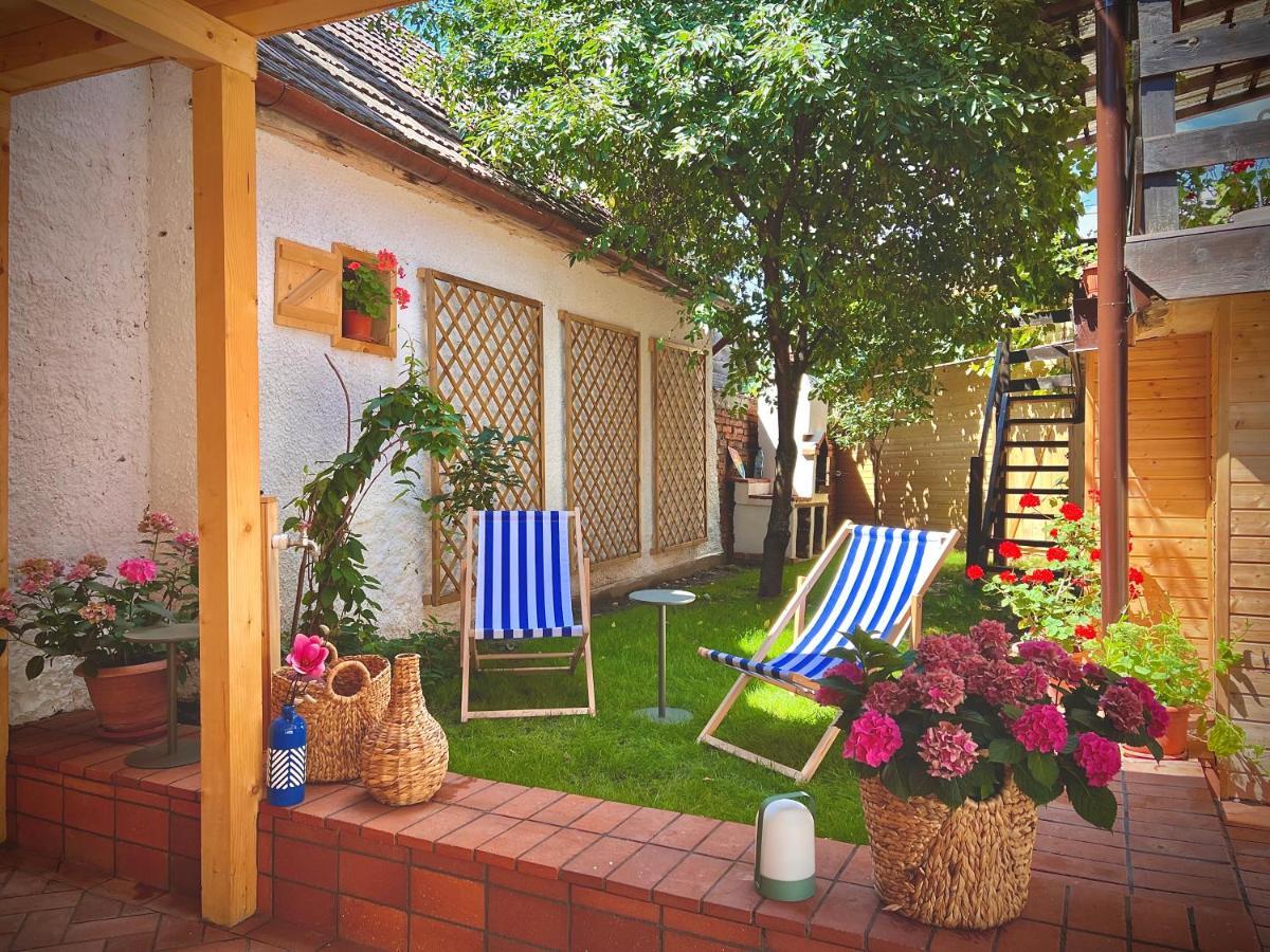 Victoria Gasthaus Rasnov - Charming Vacation House In Rasnov Exteriér fotografie