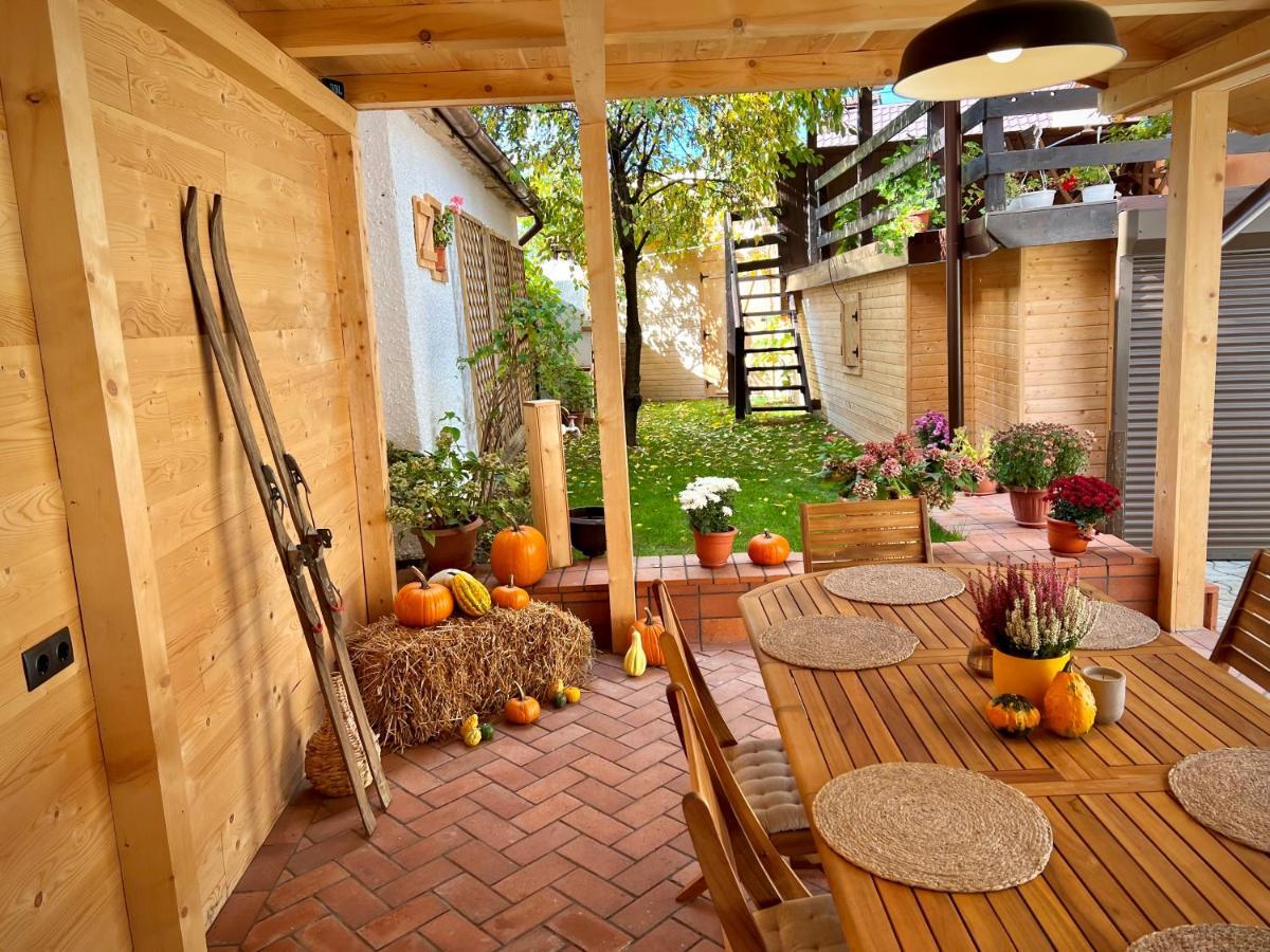 Victoria Gasthaus Rasnov - Charming Vacation House In Rasnov Exteriér fotografie