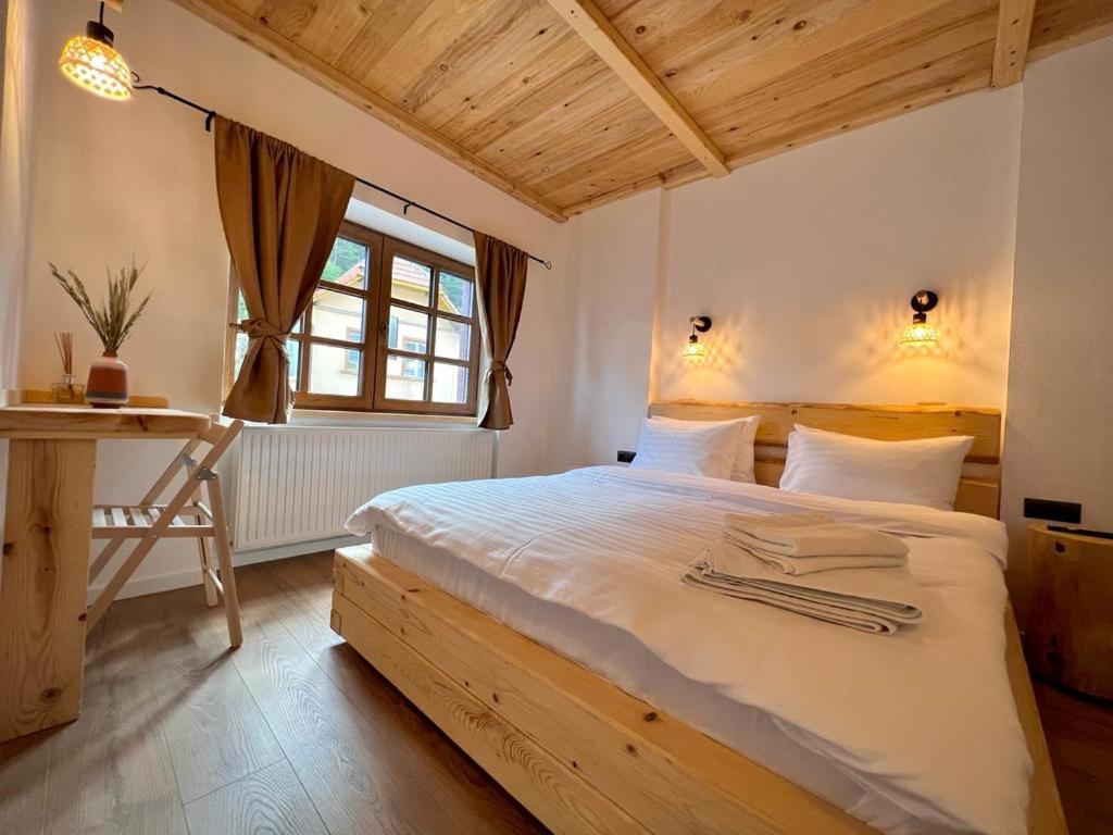 Victoria Gasthaus Rasnov - Charming Vacation House In Rasnov Exteriér fotografie